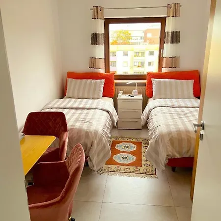 Marc's Quarto em Acomodações Particulares *